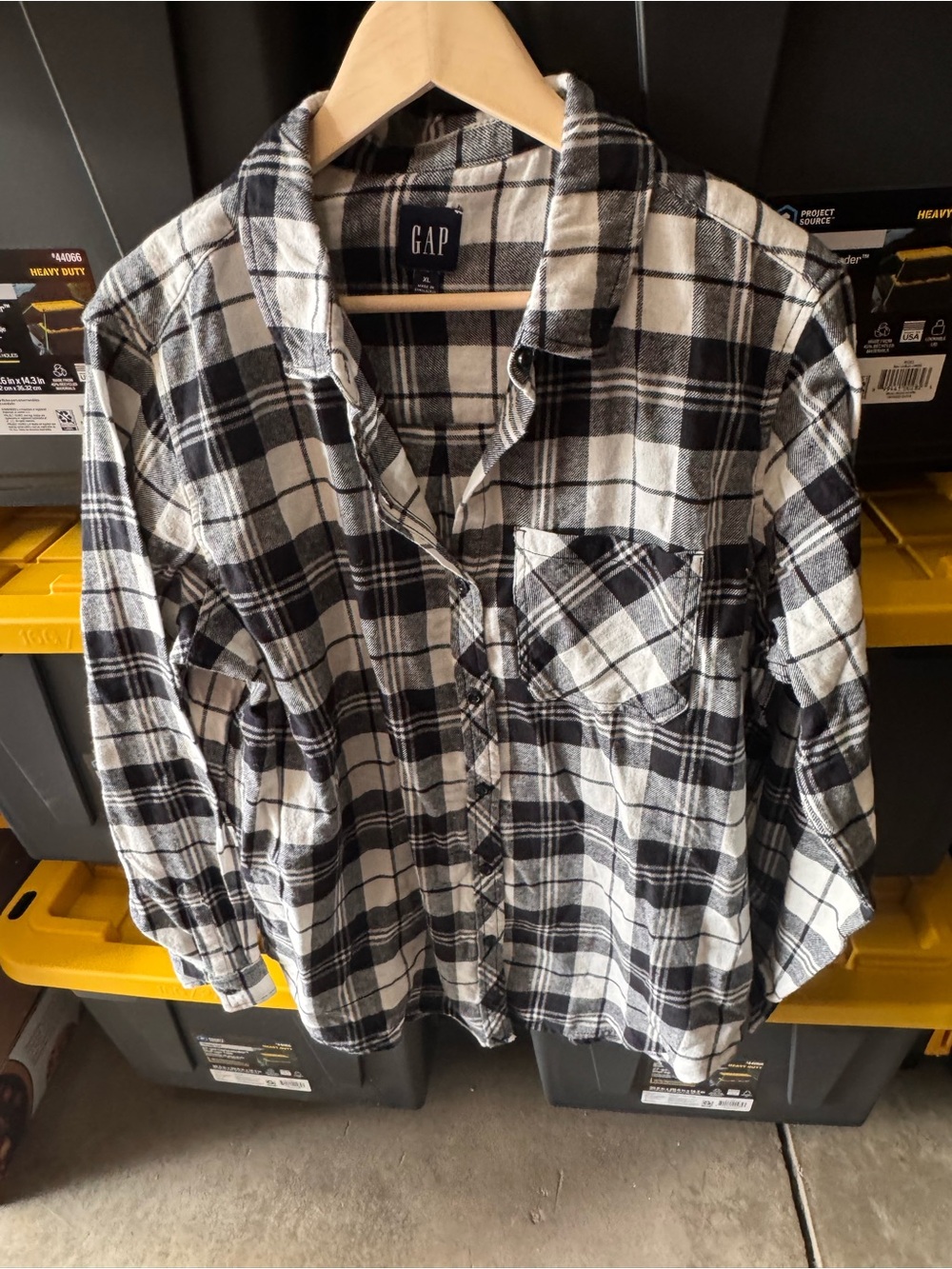 GAP Black and White Plaid Flannel Button-Down